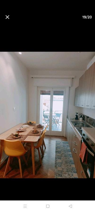 Casa Vacanze Monroe Palermo Esterno foto
